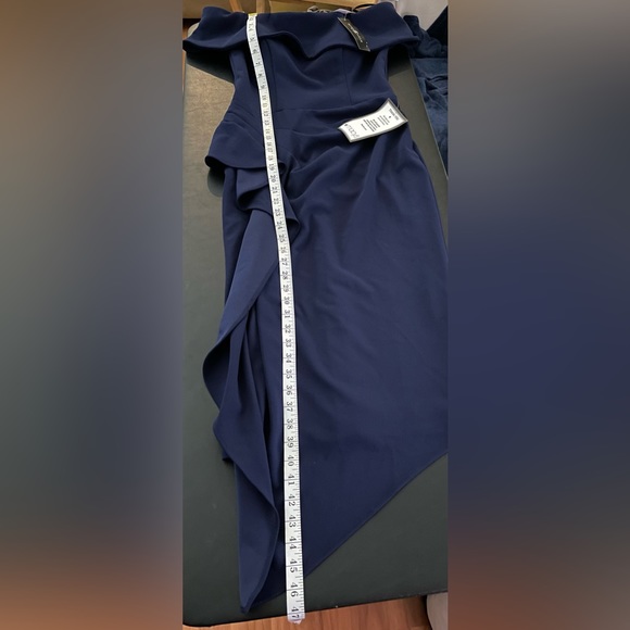 NWT Betsy Adam Off The Shoulder Ruffle Dress Navy Blue Size 6 - Picture 8 of 16